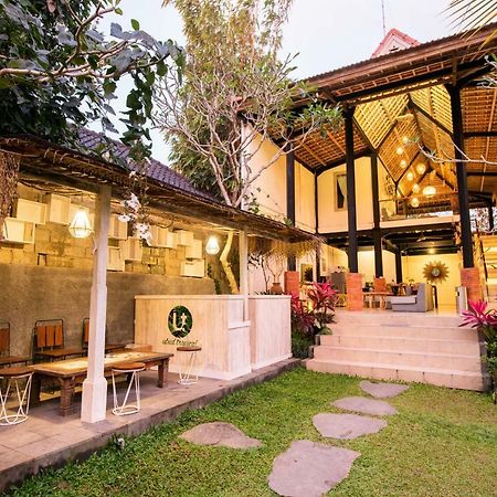 Ubud Tropical Buitenkant foto