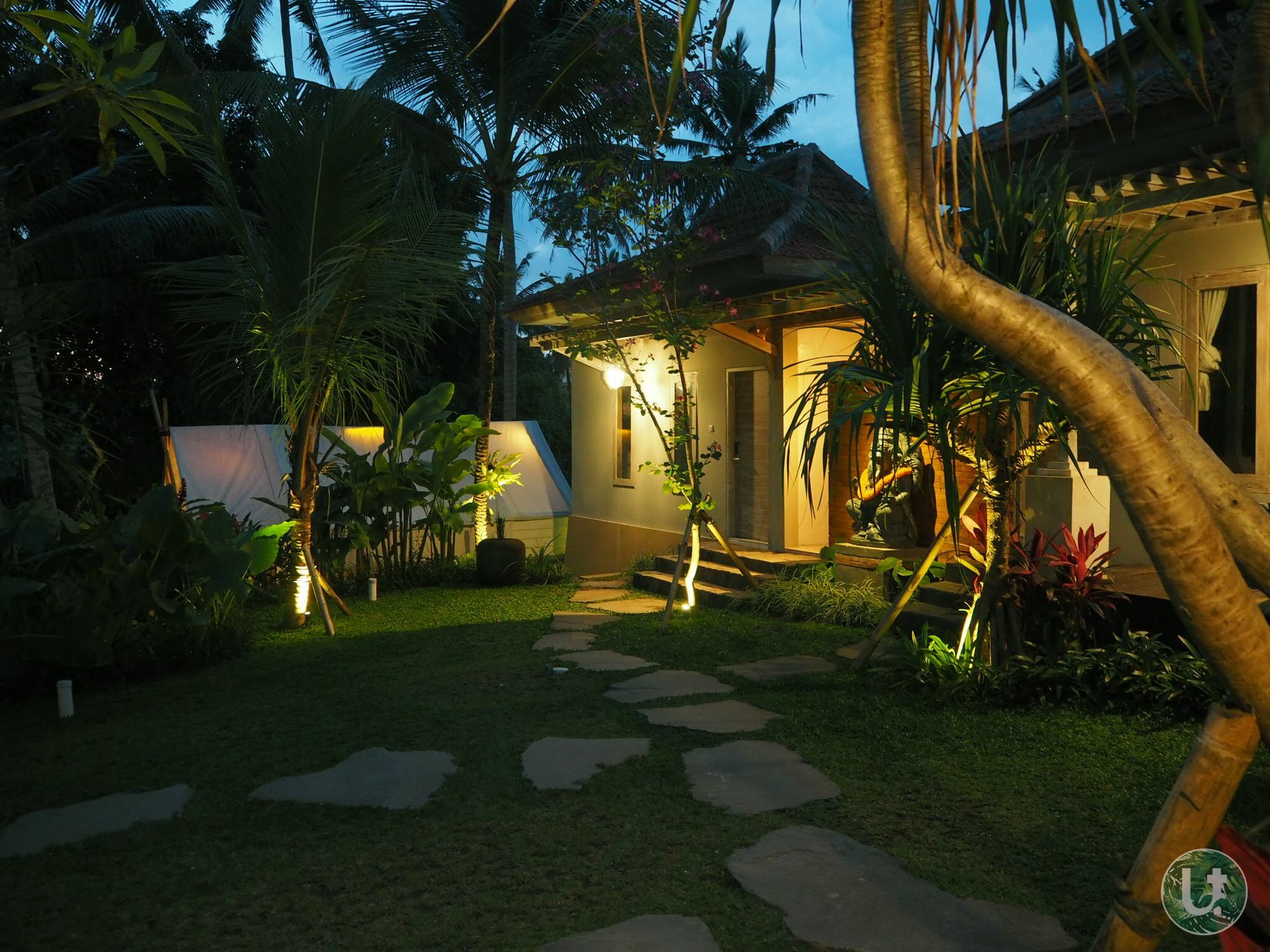 Ubud Tropical Buitenkant foto