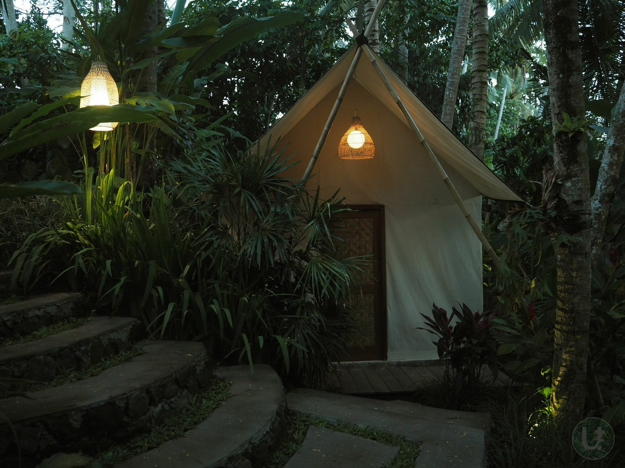 Ubud Tropical Buitenkant foto